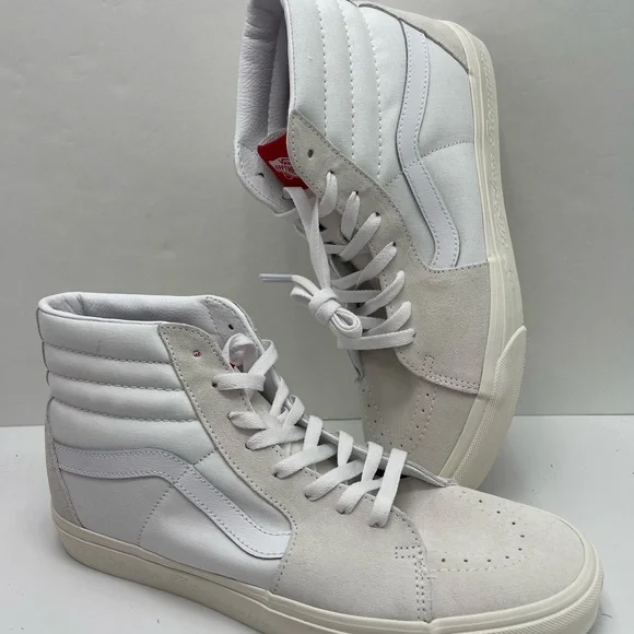 Vans Men’s Sk8-Hi
Secret Lover True White
VN000BW7W00 Sneakers - Picture 15 of 16